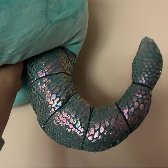 NWT 16” Carpio the Blue Scorpion Squishmallow - Picture 3 of 4